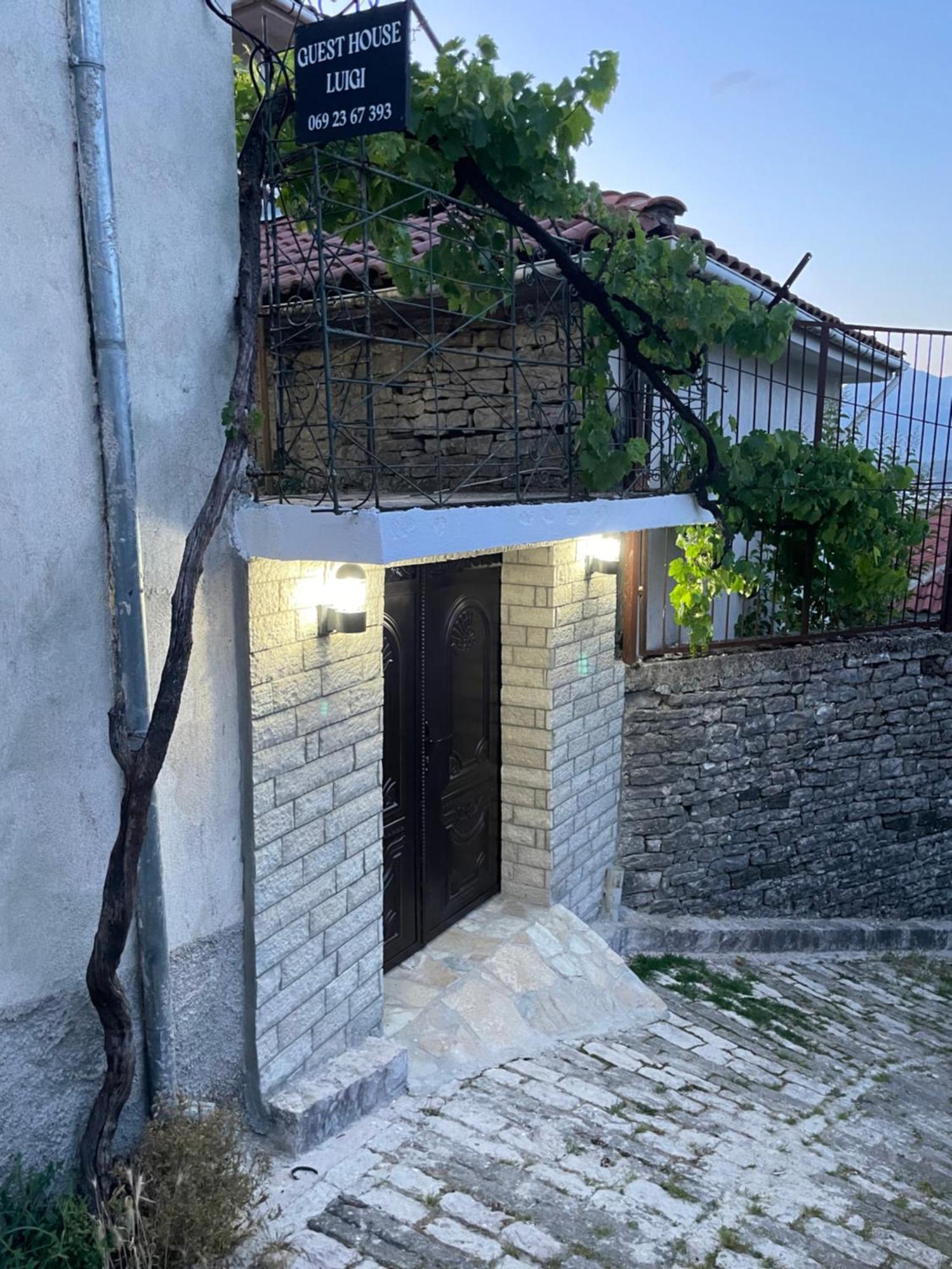 Luigi Guest House Gjirokastra Zewnętrze zdjęcie