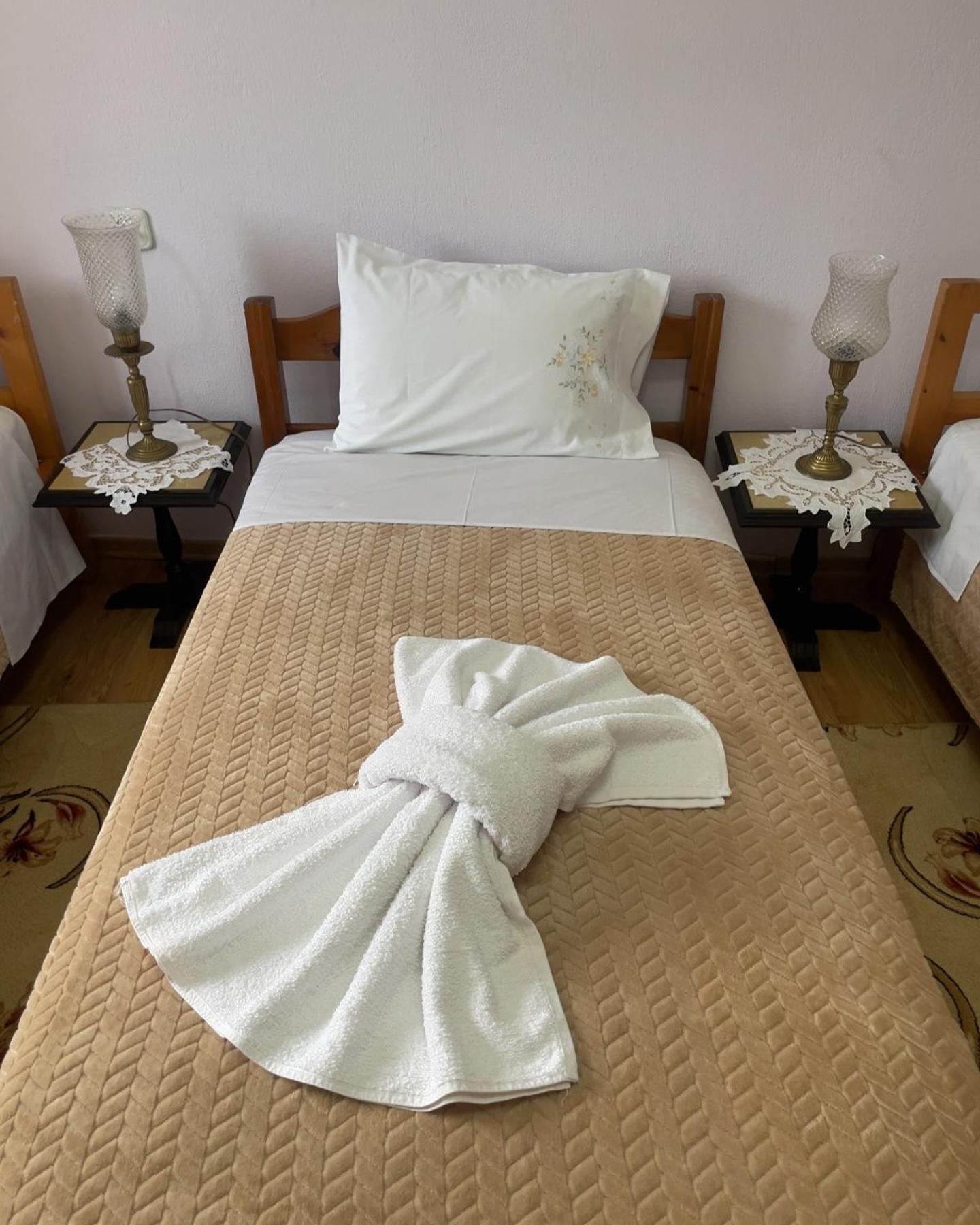 Luigi Guest House Gjirokastra Zewnętrze zdjęcie